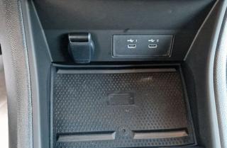 RENAULT Captur usata, con Autoradio