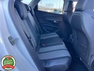 PEUGEOT 3008 usata, con Controllo automatico clima