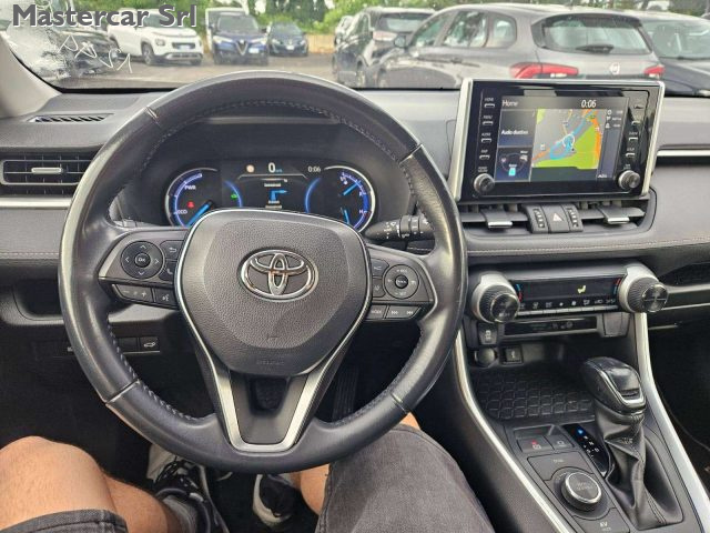 TOYOTA RAV 4 usata, con Sedile posteriore sdoppiato