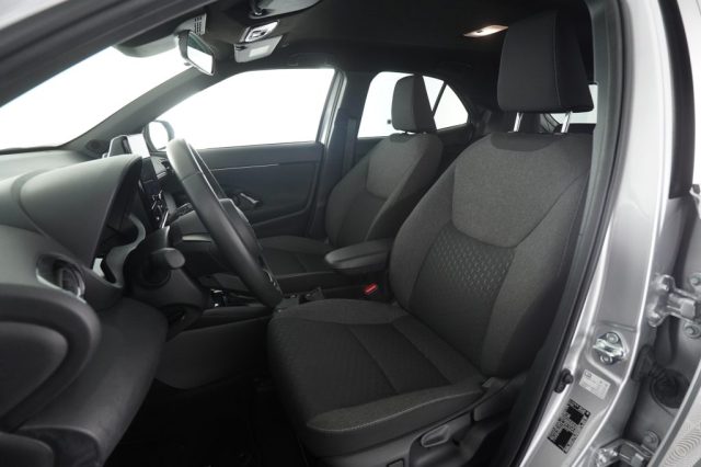 TOYOTA Yaris Cross usata 2