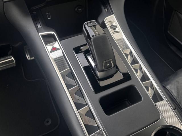 DS AUTOMOBILES DS 7 usata, con Vetri oscurati