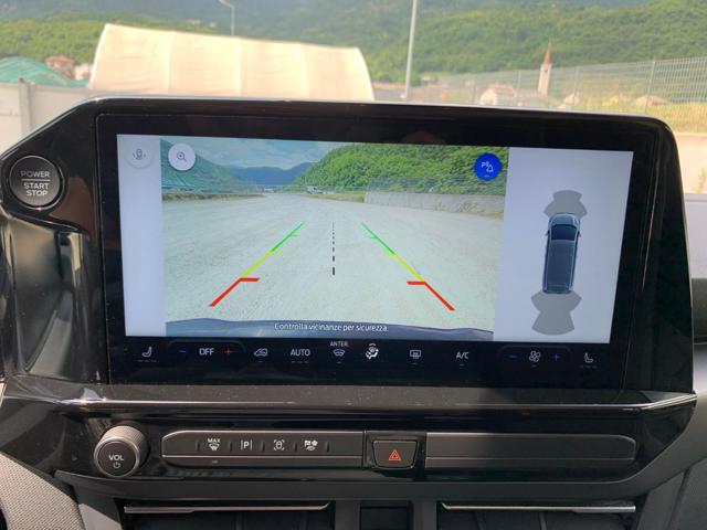 FORD Tourneo Custom usata, con Volante in pelle