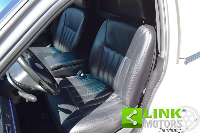 LINCOLN Town Car usata 11