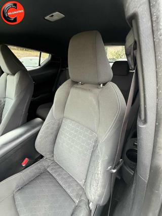 TOYOTA C-HR usata, con Regolazione elettrica sedili