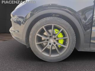PORSCHE Cayenne usata, con Lettore CD