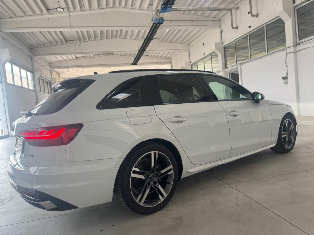 AUDI A4 usata, con Airbag Passeggero