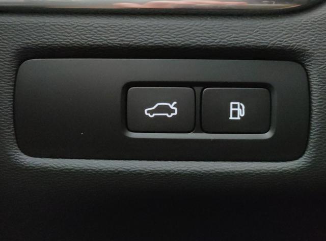 VOLVO XC60 usata, con Controllo trazione