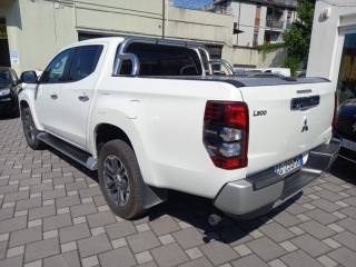 MITSUBISHI L200 usata, con Autoradio