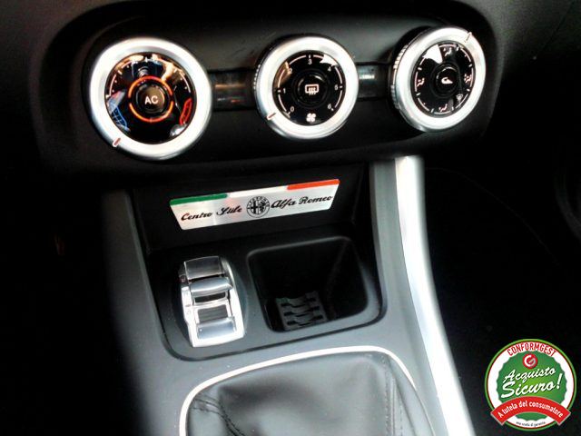 ALFA ROMEO Giulietta usata, con Volante in pelle
