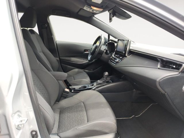 TOYOTA Corolla usata, con Sedile posteriore sdoppiato