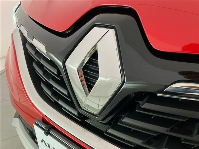 RENAULT Captur usata 23