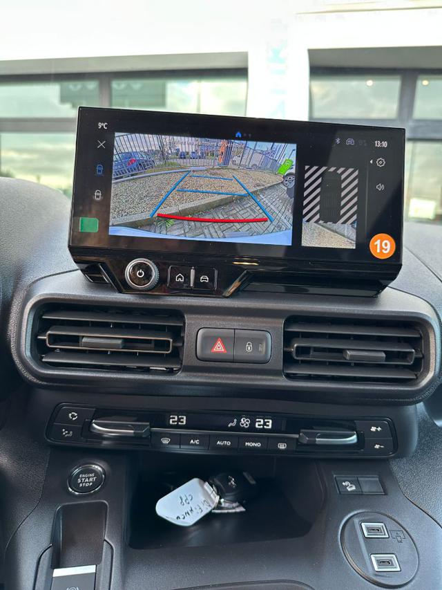 TOYOTA Proace City Verso usata, con Controllo automatico clima
