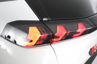 PEUGEOT 2008 usata 9