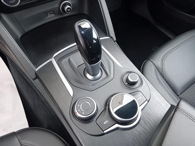 ALFA ROMEO Stelvio usata, con Sistema di navigazione