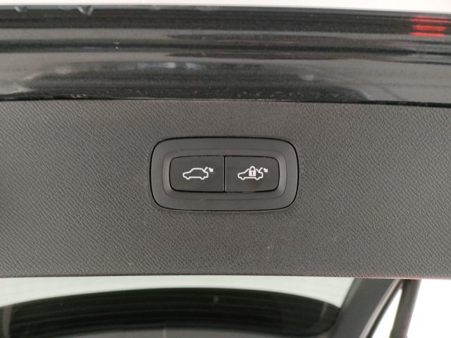 VOLVO XC90 usata, con Portellone posteriore elettrico