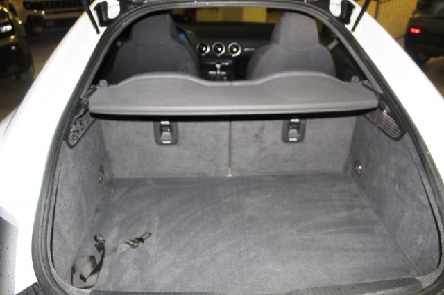 AUDI TT usata, con Controllo automatico clima