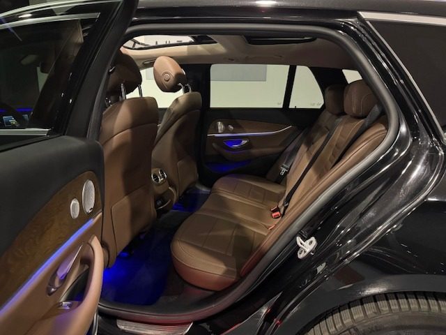 MERCEDES-BENZ E 300 usata, con Sedili riscaldati