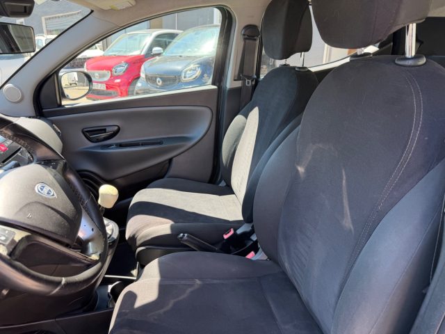 LANCIA Ypsilon usata 12