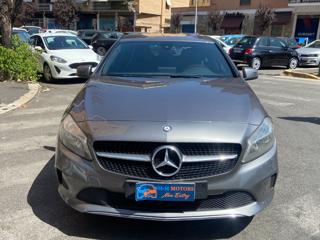 MERCEDES-BENZ A 160 d Premium
