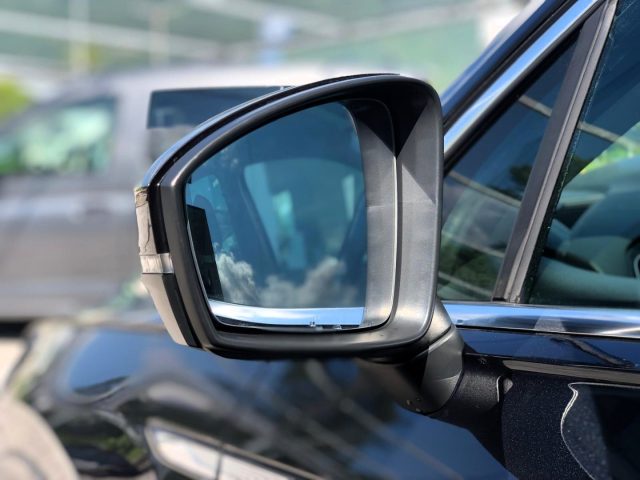 VOLKSWAGEN Tiguan usata, con Controllo automatico clima