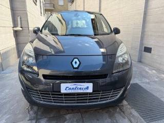 RENAULT Scenic usata, con Airbag