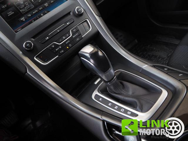 FORD Mondeo usata, con Specchietti laterali elettrici