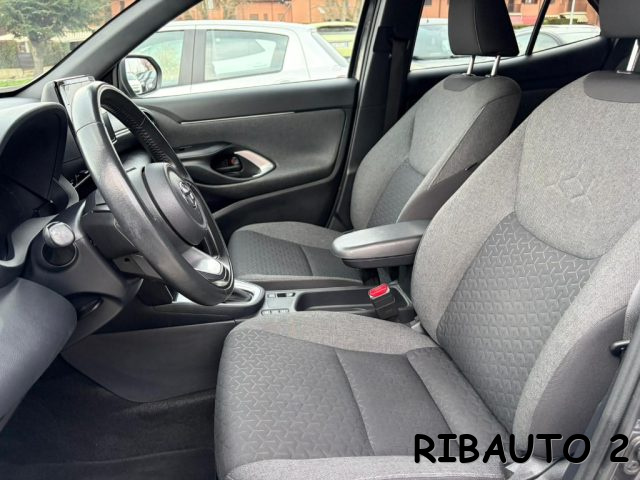 TOYOTA Yaris Cross usata, con Sistema di navigazione