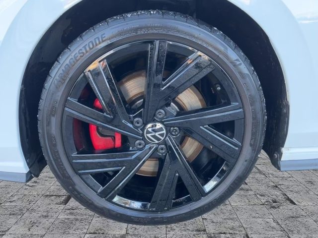 VOLKSWAGEN Golf usata, con Boardcomputer