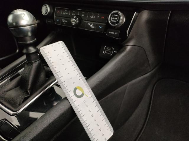 JEEP Compass usata, con Carica per smartphone a induzione