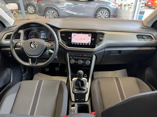 VOLKSWAGEN T-Roc usata, con Controllo automatico clima