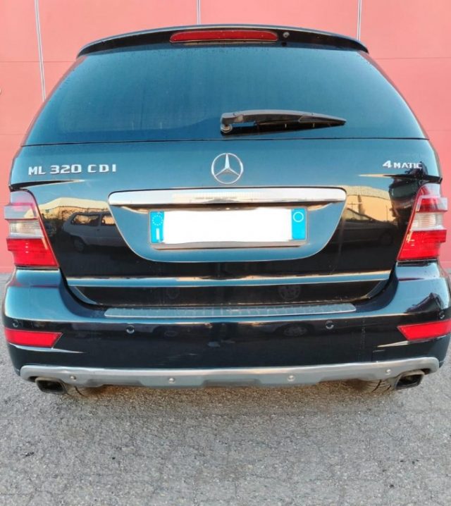 MERCEDES-BENZ ML 320 usata, con Airbag Passeggero