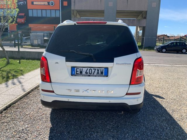 SSANGYONG REXTON usata, con Autoradio