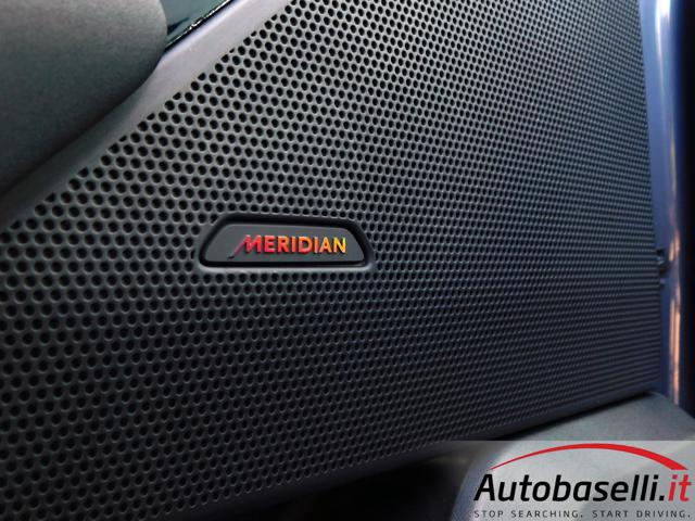 LAND ROVER Range Rover Velar usata, con Hill holder