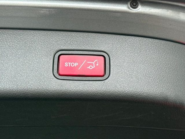 MERCEDES-BENZ GLC 220 usata 27