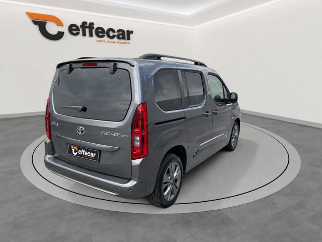 TOYOTA Proace City Verso usata, con Autoradio