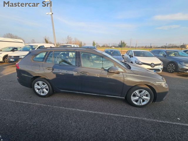 VOLKSWAGEN Golf Variant usata, con Boardcomputer