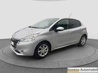 PEUGEOT 208 usata, con Airbag