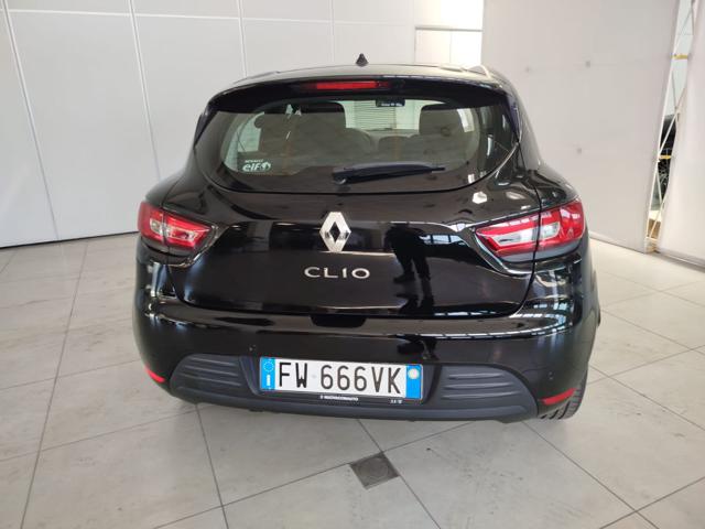 RENAULT Clio usata, con Autoradio