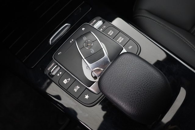 MERCEDES-BENZ A 180 usata 12