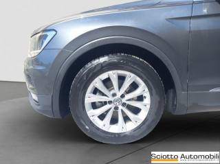 VOLKSWAGEN Tiguan usata, con Sensori di parcheggio posteriori