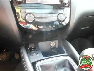 NISSAN Qashqai usata, con Vetri oscurati