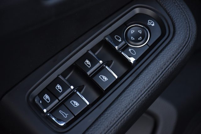 PORSCHE Macan usata, con Lettore CD