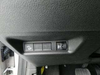 JEEP Avenger usata, con Volante in pelle