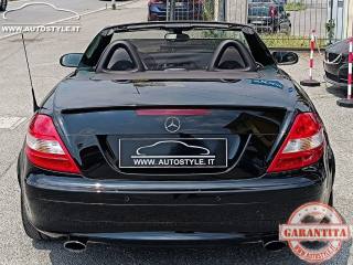 MERCEDES-BENZ SLK 200 usata, con Chiusura centralizzata