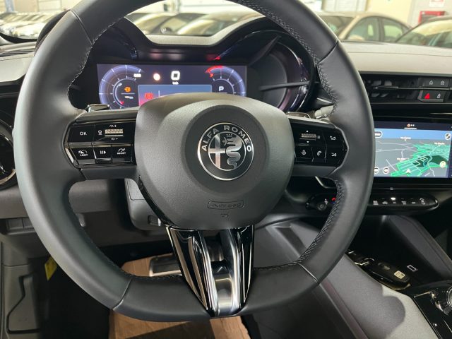 ALFA ROMEO Junior usata, con Volante in pelle