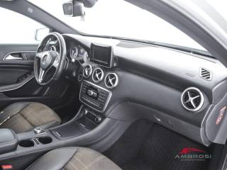 MERCEDES-BENZ A 180 usata 11