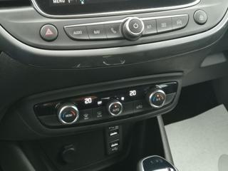 OPEL Crossland usata, con Vetri oscurati