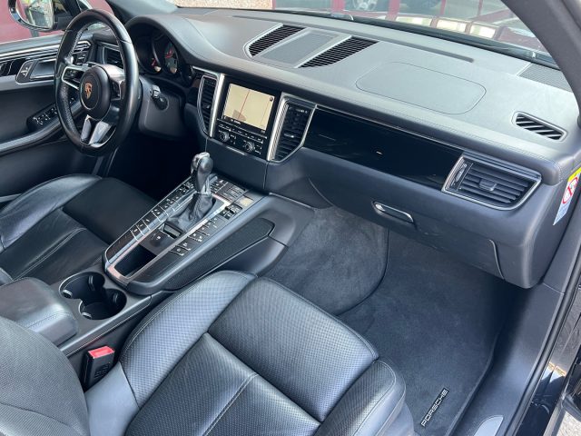 PORSCHE Macan usata, con Autoradio