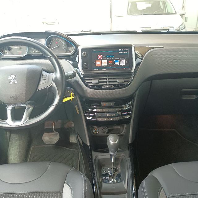 PEUGEOT 2008 usata, con Airbag Passeggero