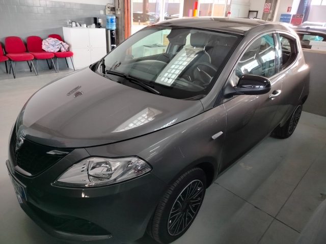 LANCIA Ypsilon usata, con Climatizzatore